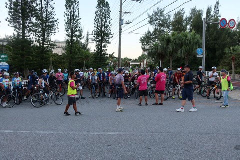 �X�^�[�g���̗l�q